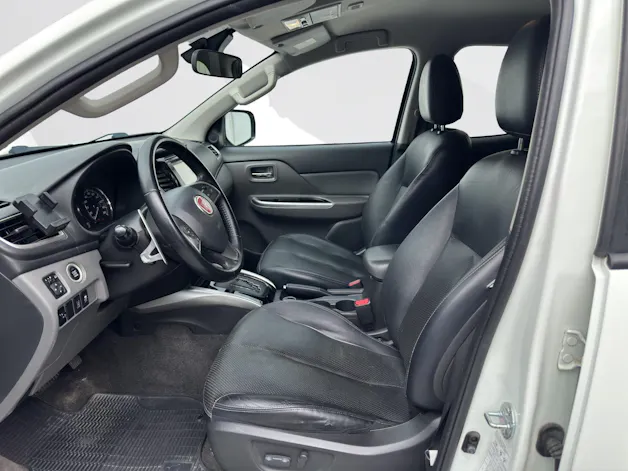Fiat Fullback DKab. Pick-up 2.4 HDi Base