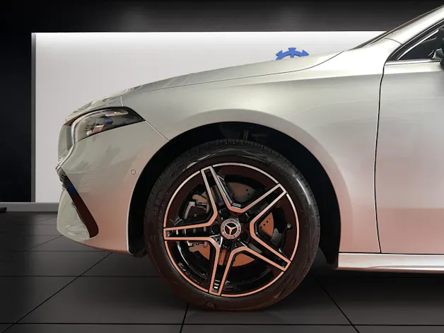 Mercedes-Benz A 250 e EQ Star AMG Line