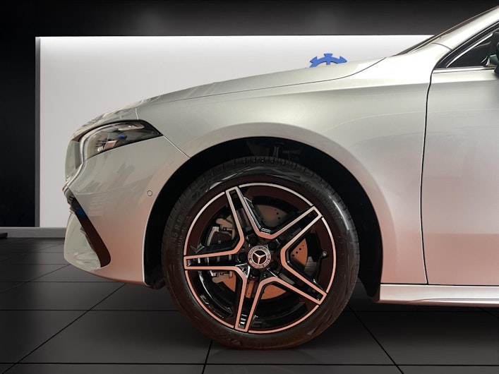 Vehicle image MERCEDES-BENZ A 250