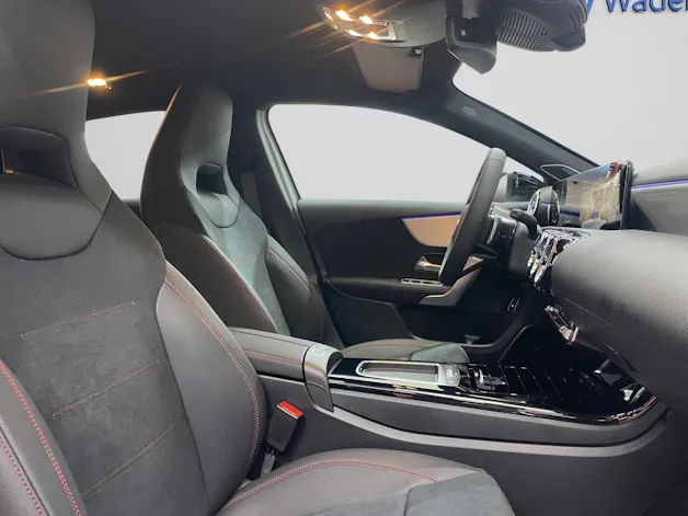 Mercedes-Benz A 250 e EQ Star AMG Line