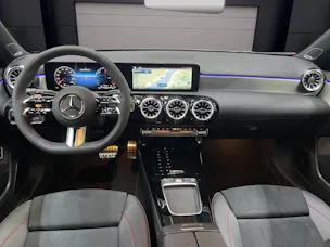 Mercedes-Benz A 250 e EQ Star AMG Line