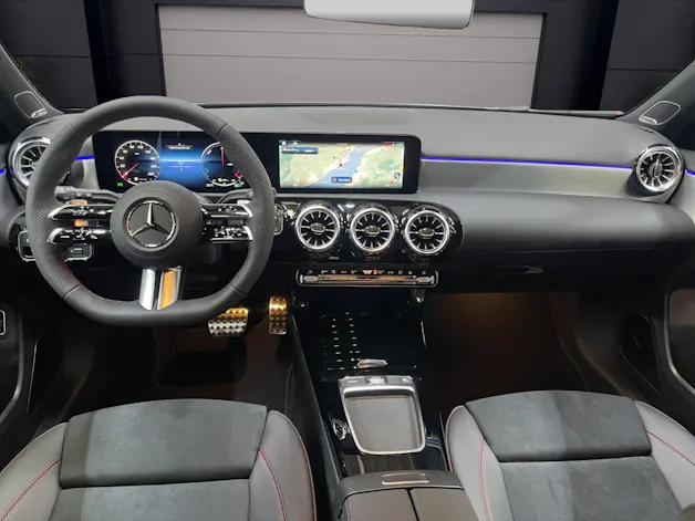 Mercedes-Benz A 250 e EQ Star AMG Line