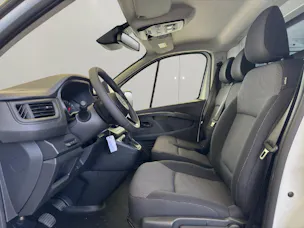Nissan Primastar Kaw. 3.0 t L2 H1 2.0