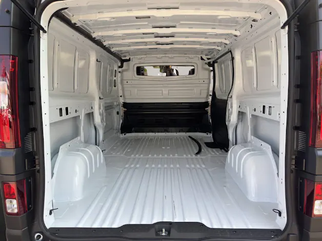 Nissan Primastar Kaw. 3.0 t L2 H1 2.0