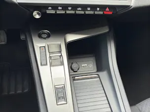 Peugeot 308 SW 1.2 Hybrid Style