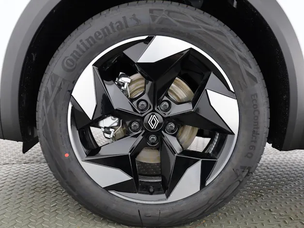 Renault Captur 1.6 E-Tech techno