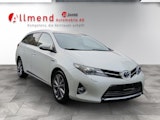 First vehicle image