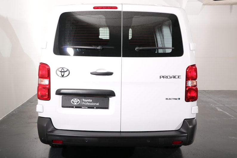 Vehicle image TOYOTA PROACE