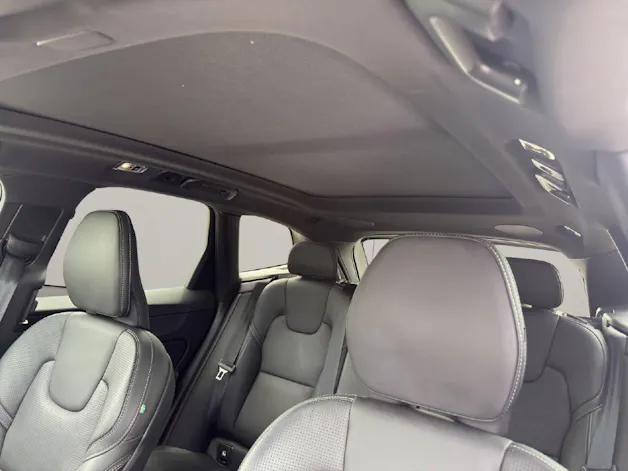 Volvo XC60 B6 B AWD R-Design