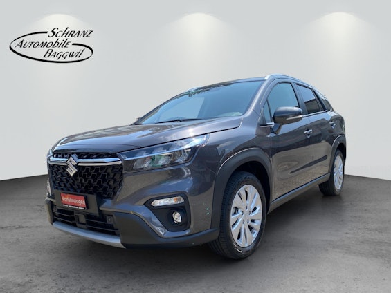 First vehicle image