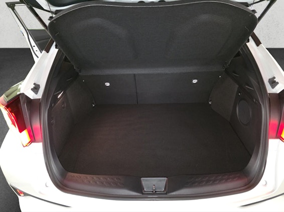 Vehicle image 12 Vehicle image 12