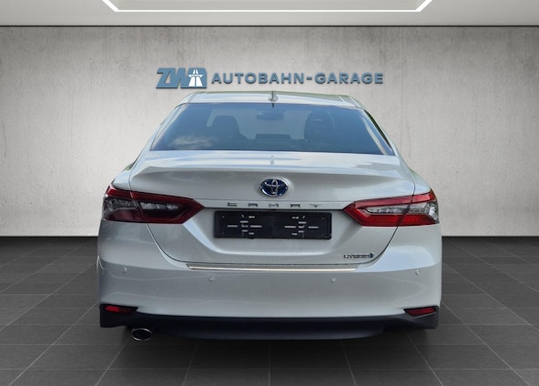 Vehicle image 3 Vehicle image 3