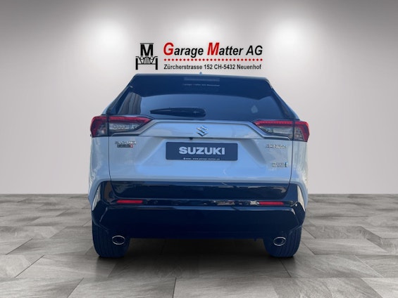 Vehicle image 4 Vehicle image 4