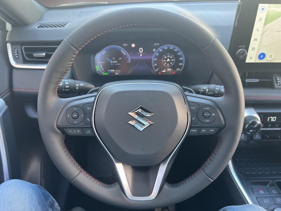 Vehicle image 12 Vehicle image 12