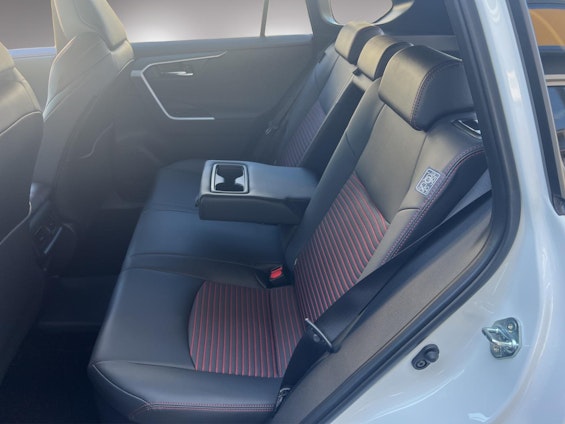 Vehicle image 11 Vehicle image 11