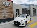First vehicle image