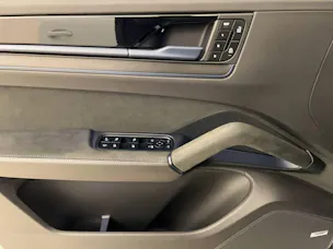 Porsche Cayenne Turbo E-Hybrid Coupé mit GT-Paket