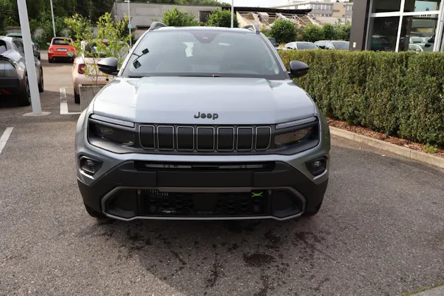 Jeep Avenger 1.2 MHEV Overland 4xe