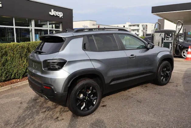 Jeep Avenger 1.2 MHEV Overland 4xe