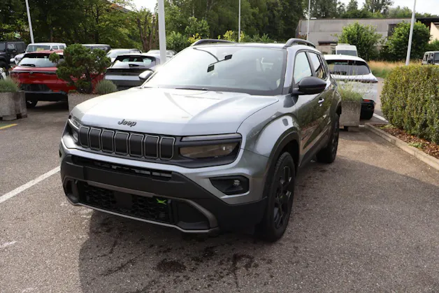Jeep Avenger 1.2 MHEV Overland 4xe