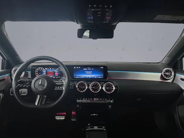 Mercedes-Benz A 250 AMG Line 4m