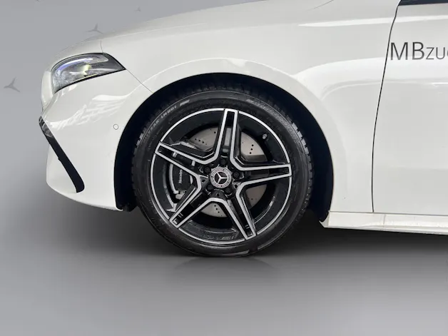 Mercedes-Benz A 250 AMG Line 4m