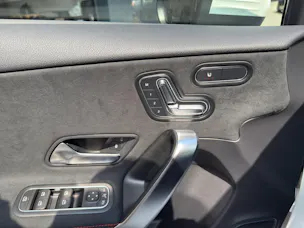 Mercedes-Benz A 250 AMG Line 4m