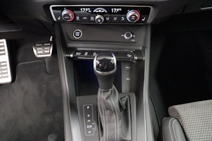 Vehicle image AUDI Q3 Sportback 2.0 45 TFSI S line quattro S-Tronic