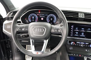 Vehicle image AUDI Q3 Sportback 2.0 45 TFSI S line quattro S-Tronic