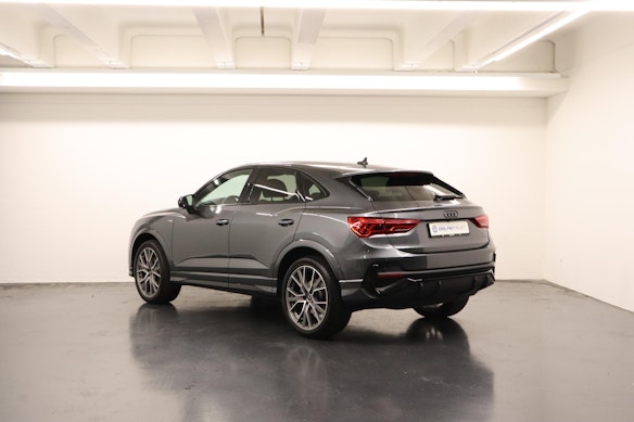 AUDI Q3 Sportback 2.0 45 TFSI S line quattro S-Tronic 2