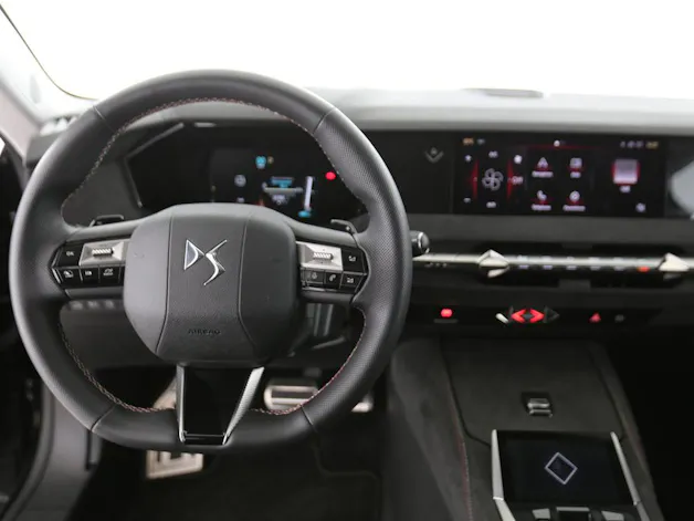 DS Automobiles 4 1.6 E-Tense Ligne Noire