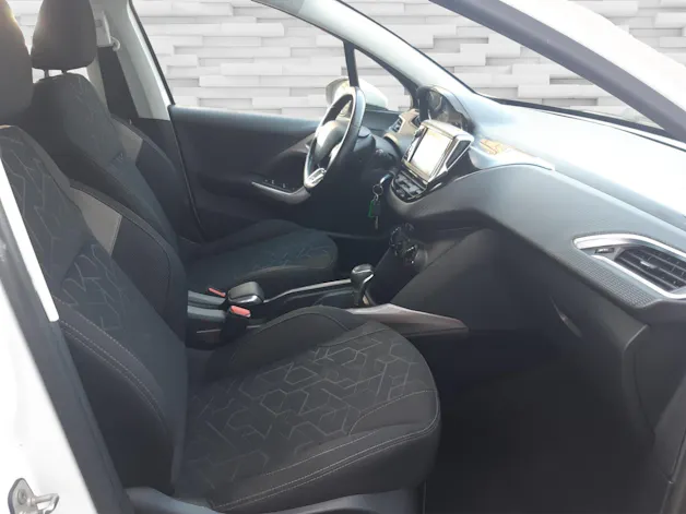 Peugeot 2008 1.2 PureTech 110 Style S/S