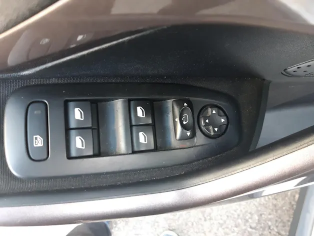 Peugeot 2008 1.2 PureTech 110 Style S/S