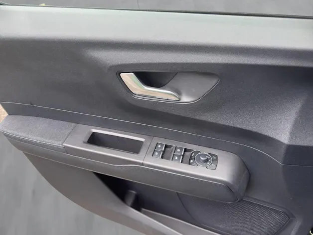 Ford E-Tourneo Courier Active