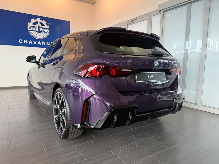 Vehicle image BMW 1 SERIES