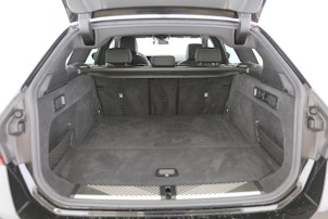 Vehicle image BMW 520d xDrive Touring