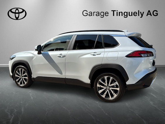 Vehicle image 7