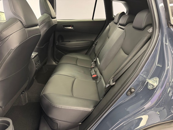 Vehicle image 9 Vehicle image 9