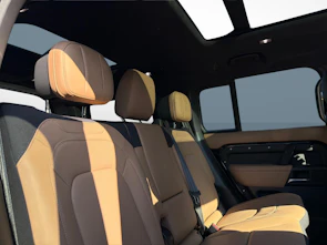 image du véhicule LAND ROVER Defender 130 3.0 D I6 300 X-Dynamic HSE