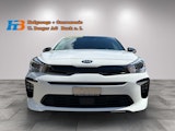 First vehicle image