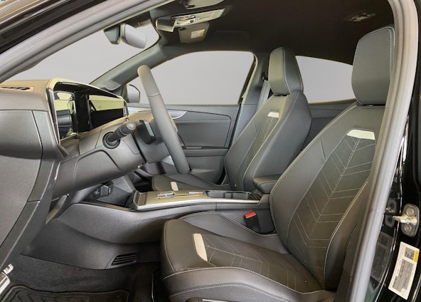 Vehicle image 3 Vehicle image 3