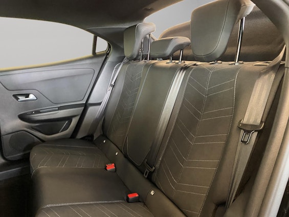 Vehicle image 7 Vehicle image 7