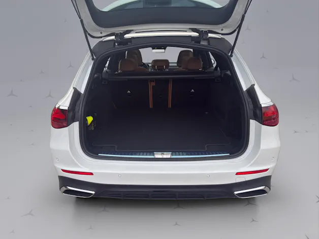 Mercedes-Benz E 220 d AMG Line 4matic Kombi