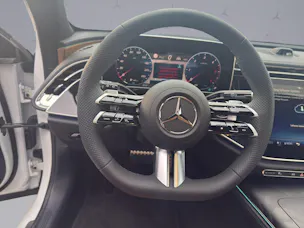 Mercedes-Benz E 220 d AMG Line 4matic Kombi