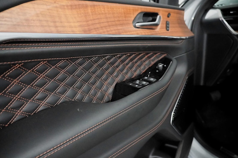 Vehicle image JEEP Grand Cherokee