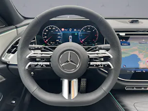 Mercedes-Benz E 220 d AMG Line 4matic Kombi