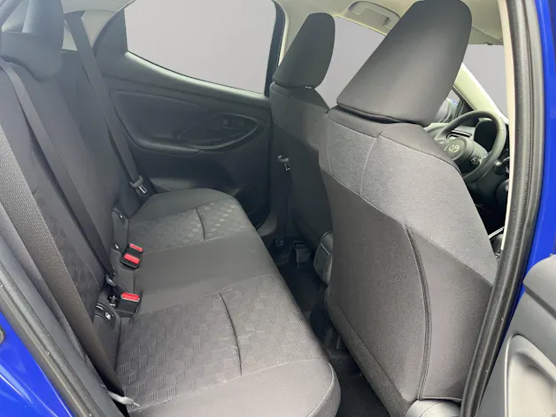 Toyota Yaris 1.5 VVT-i HSD Trend
