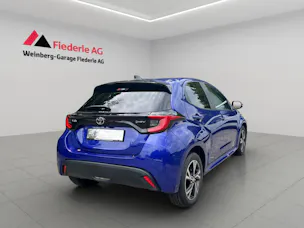 Toyota Yaris 1.5 VVT-i HSD Trend