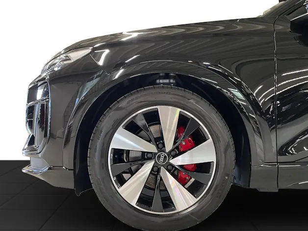Audi Q6 e-tron quattro