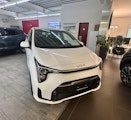 First vehicle image